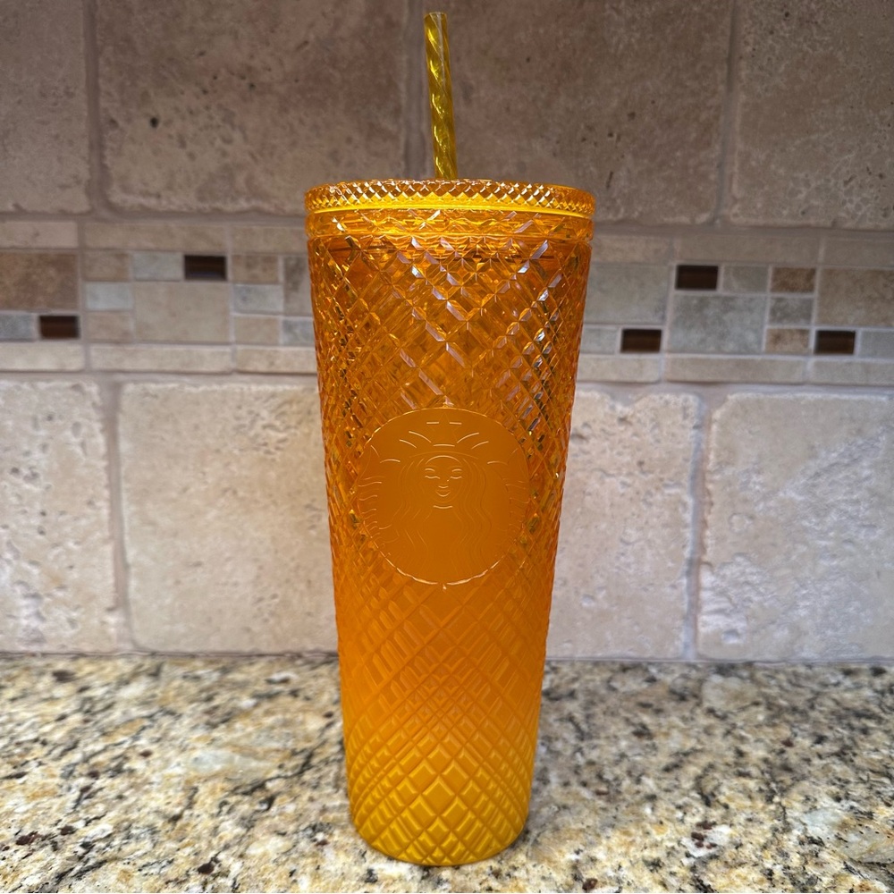 Starbucks Summer 2022 Mango Ombre Venti Jeweled Tumbler / Cold Cup